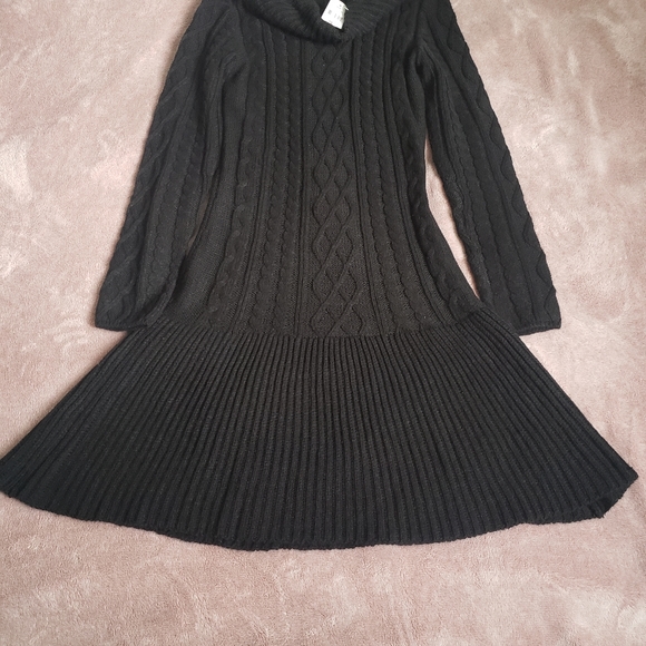 Sweater Dress - Picture 2 of 13